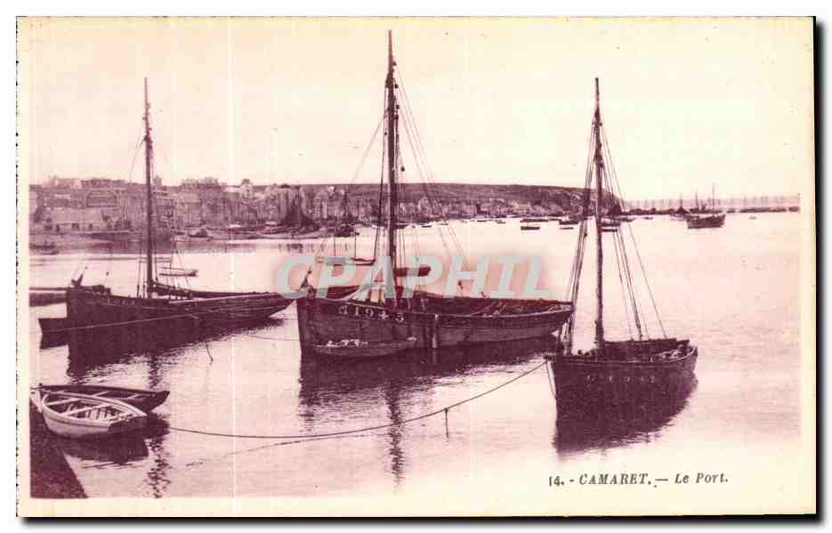 CPA Camaret Le Port Bateaux