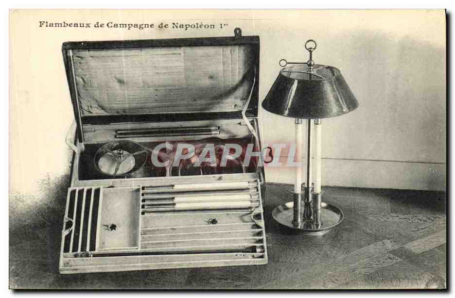 CPA Flambeaux de Campagne de Napoleon 
