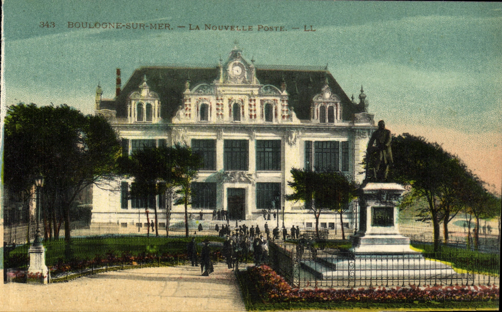 CPA Boulogne sur Mer Le Nouvelle Poste