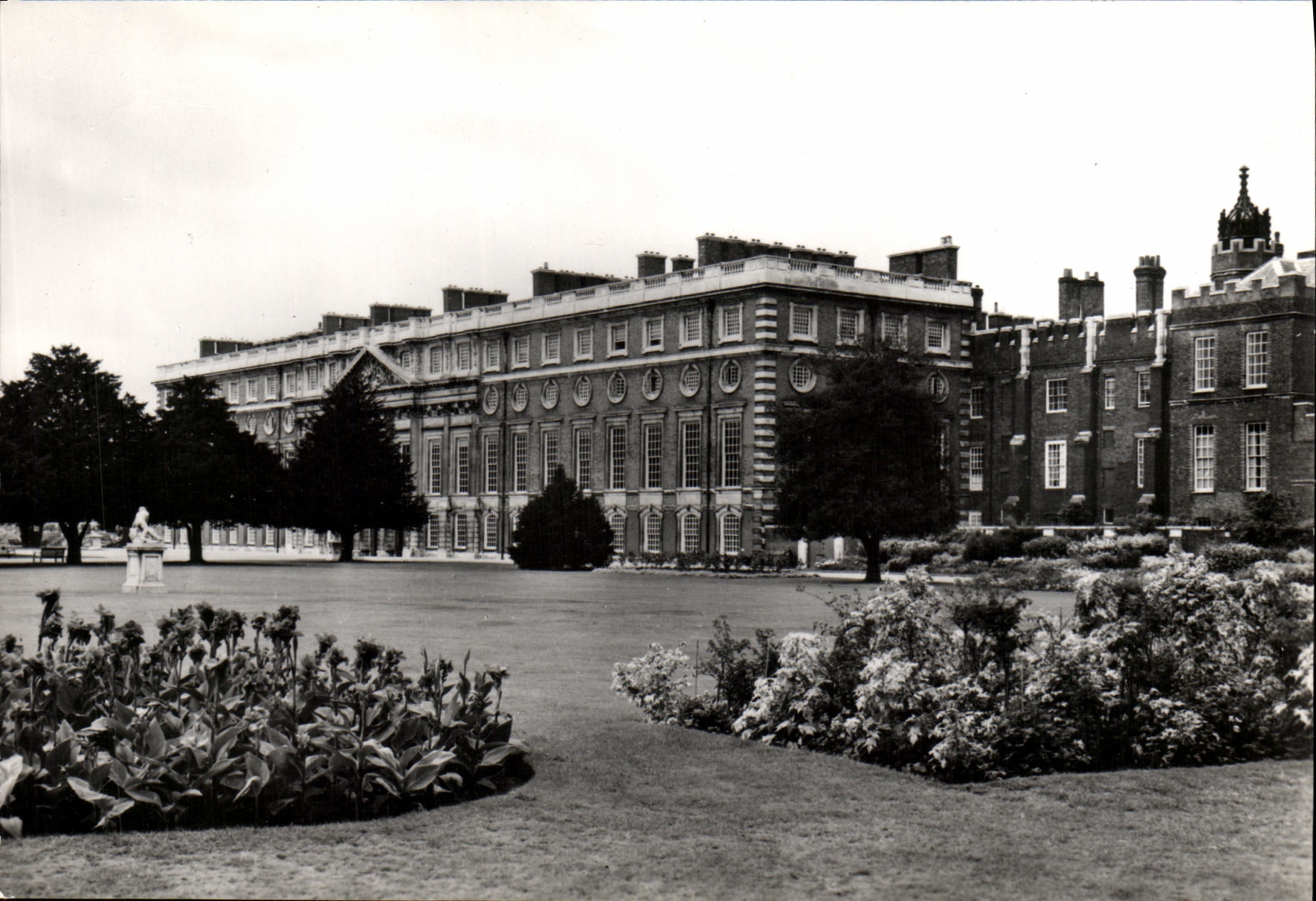 CPA Hampton Court Place Middlesex The palace from the Nort Line