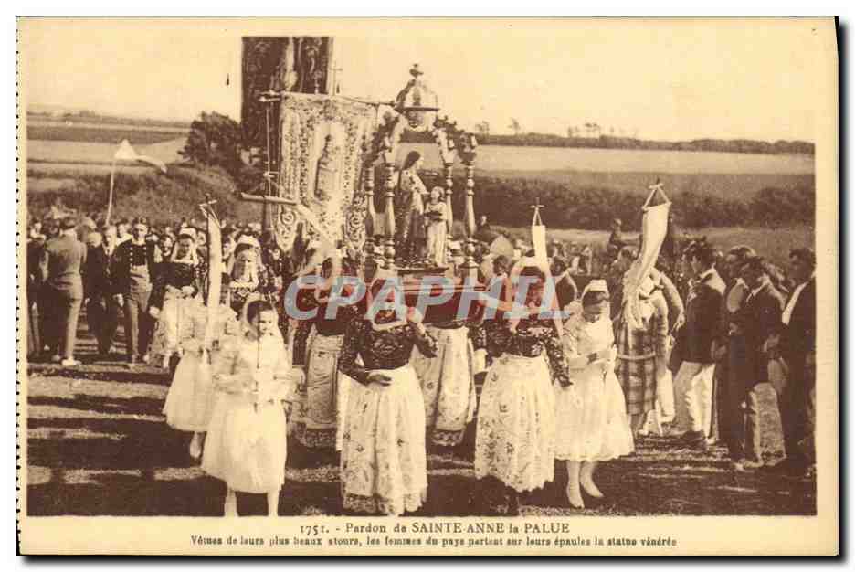 CPA Pardon de Sainte Anne la Palue Folklore