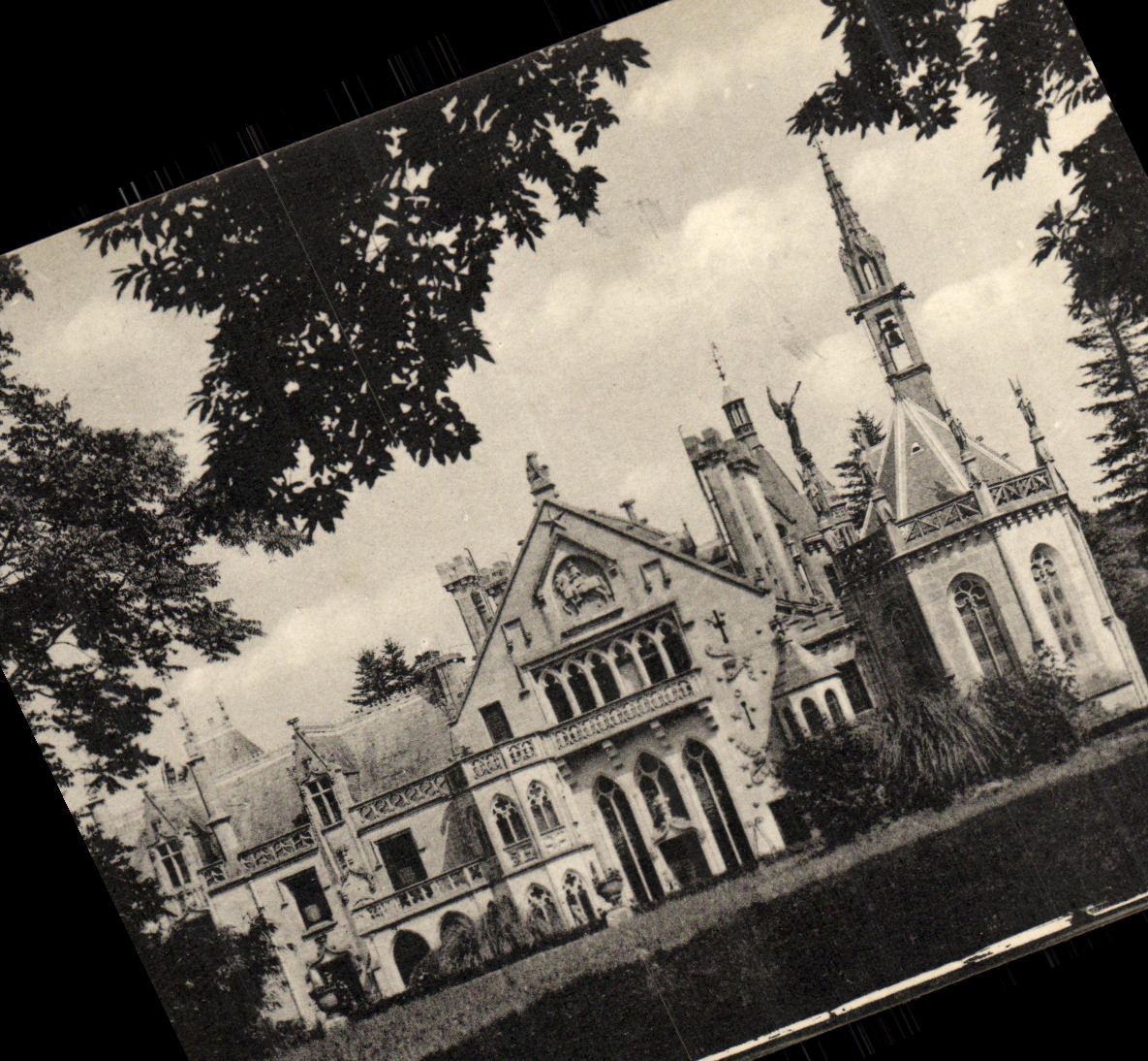 Château de KÉRIOLET — près Concarneau — Collection Vaudé Quimper