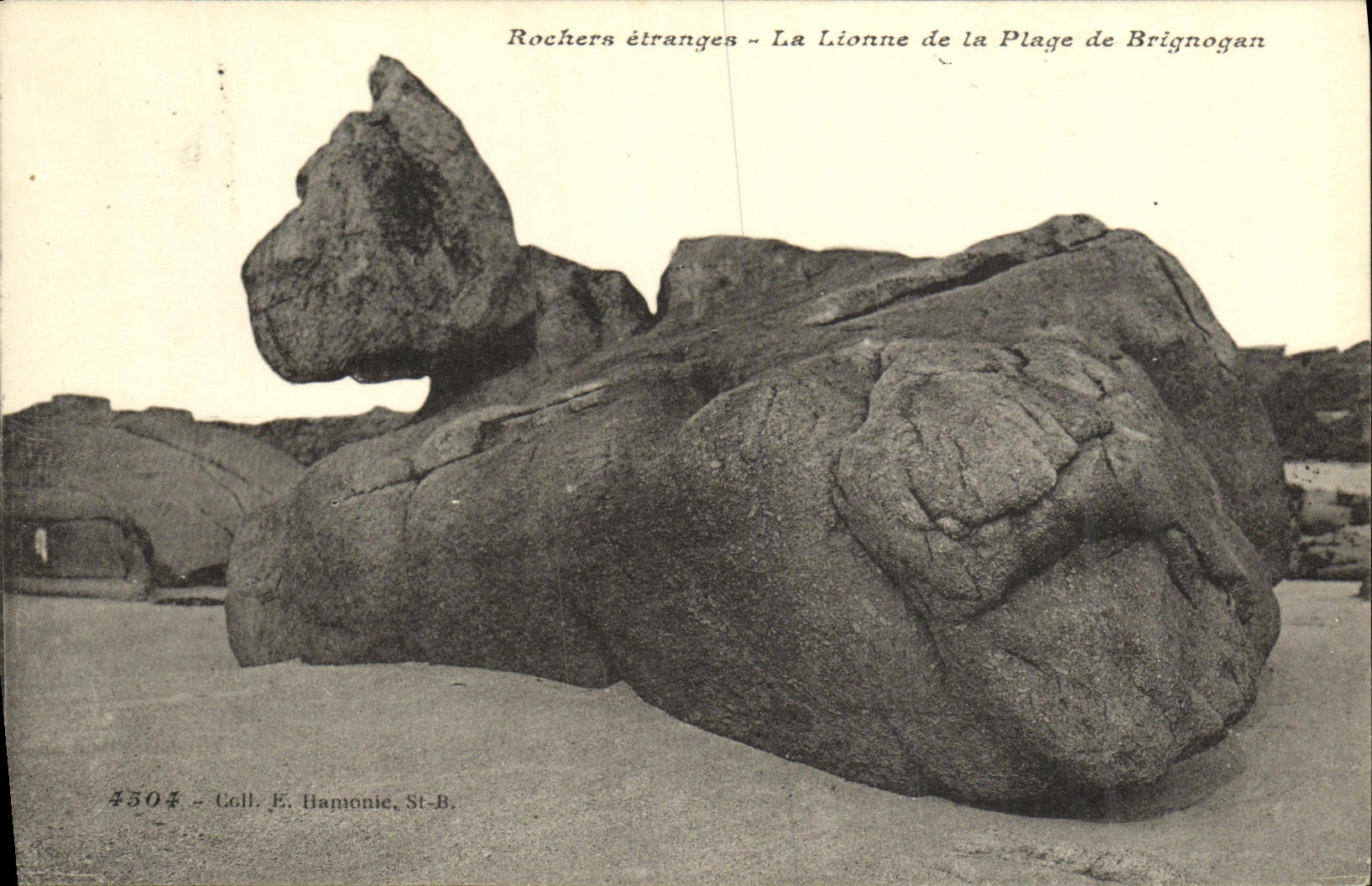 CPA La lionne de la Plage de Brignogan 