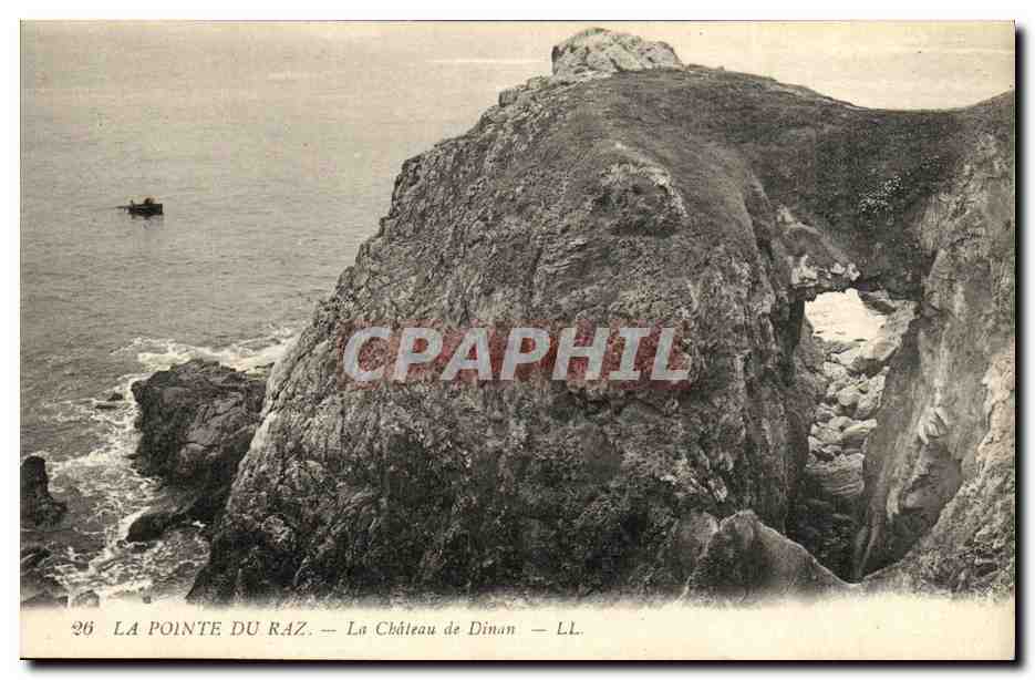 CPA La Pointe Du Raz Le chateau de Dinan