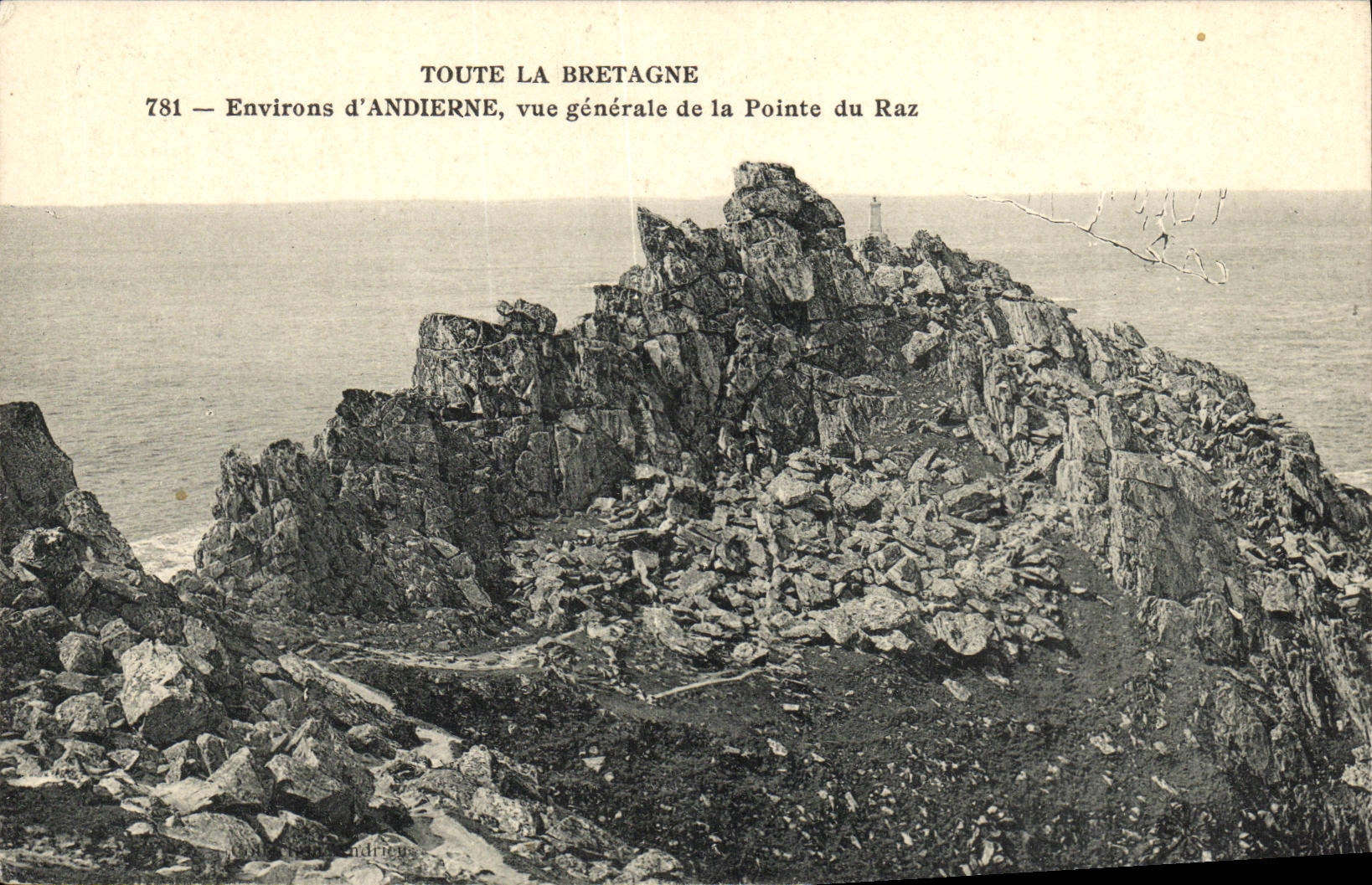 CPA Vue generale La Pointe du Raz Environs d Audierne