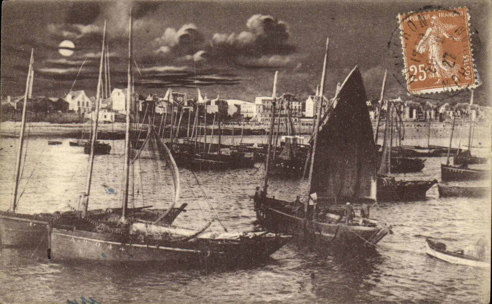 CPA Quiberon Port Maria au Clair de Lune Bateaux