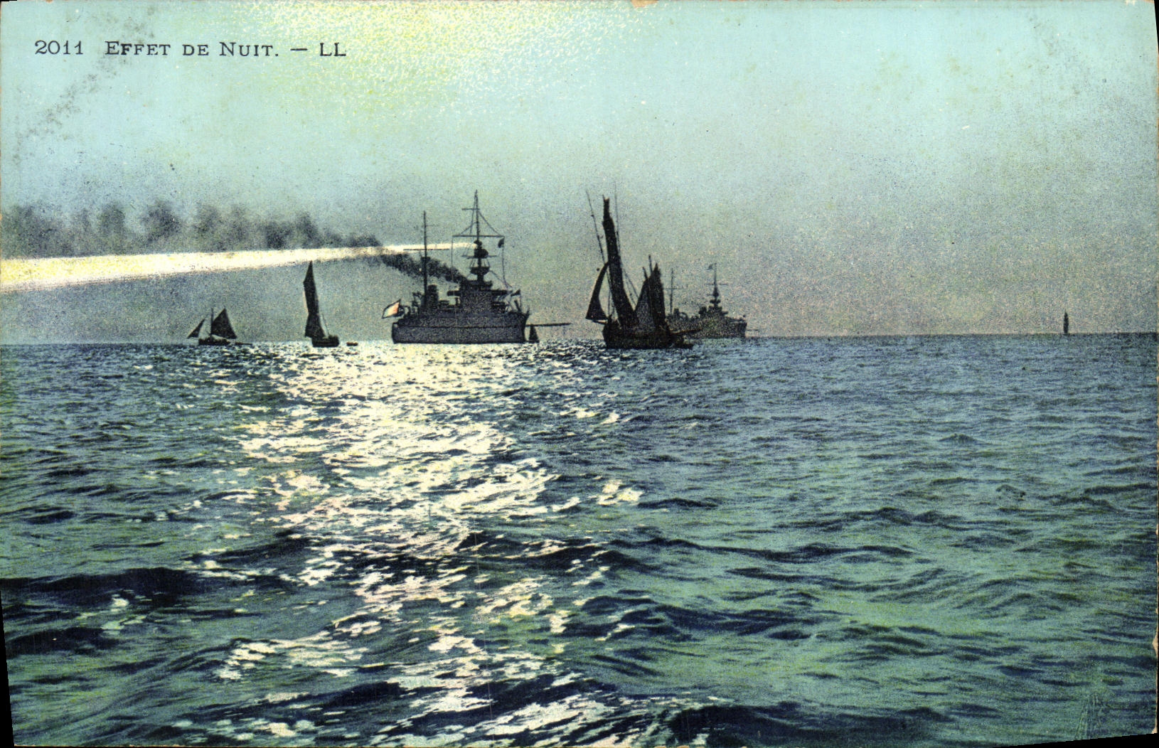 CPA Effet De Nuit Bateaux de guerre