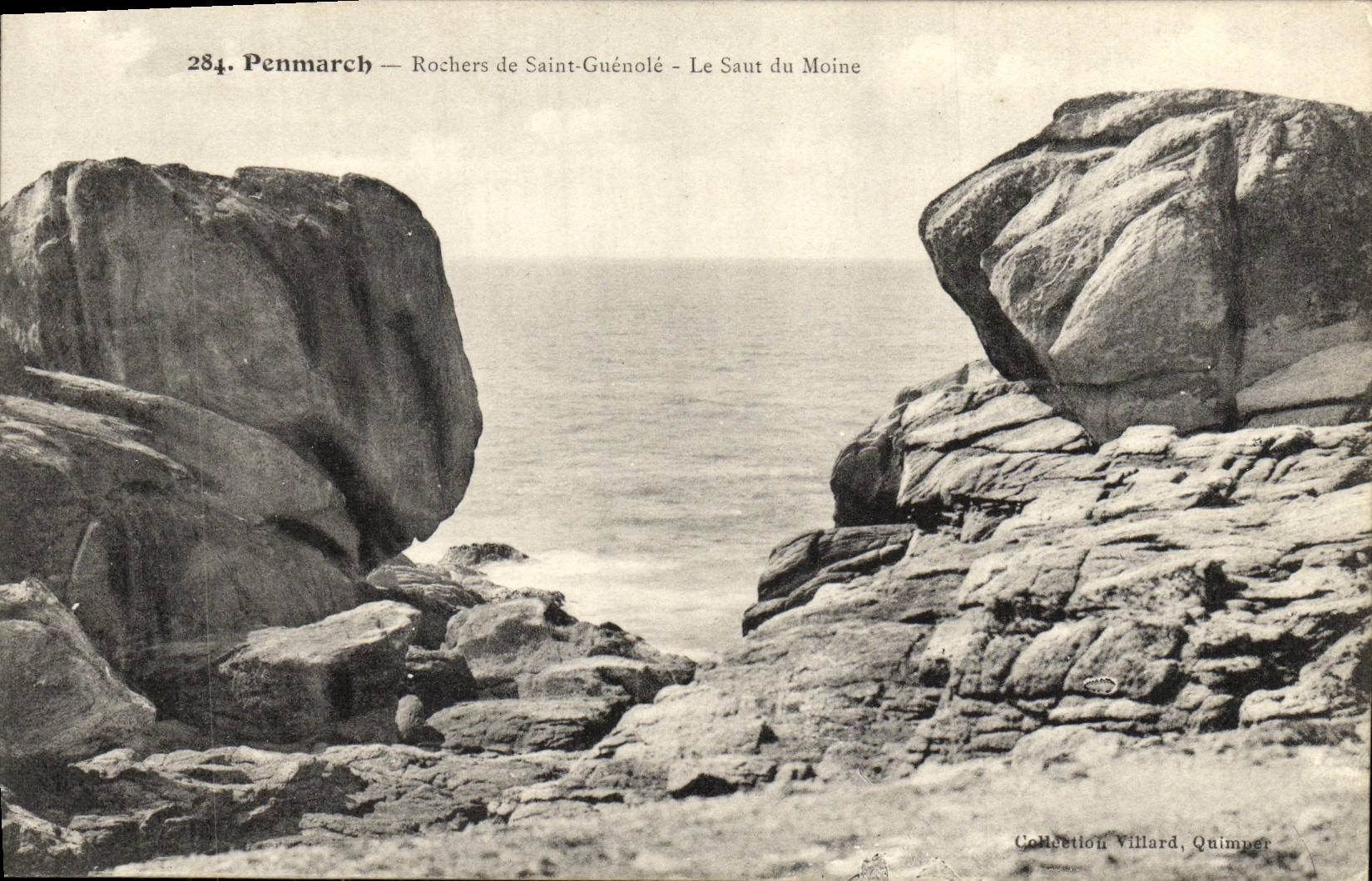 CPA Penmarch Rochers de Saint Guenole Le Saut du Moine
