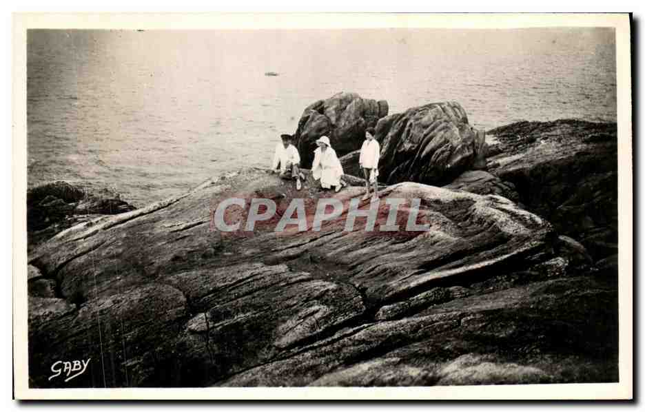 CPA Saint Guenole Penmarch La Roche des Victimes