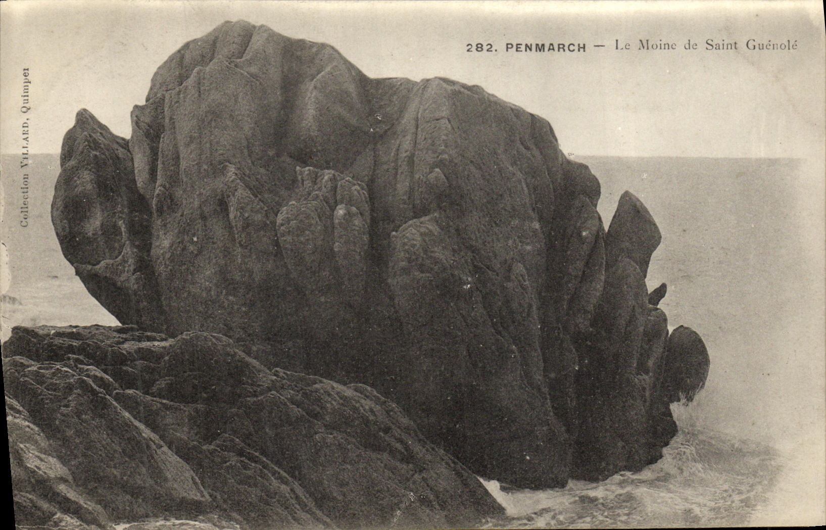 CPA Penmarch Le Moine de Saint Guenole