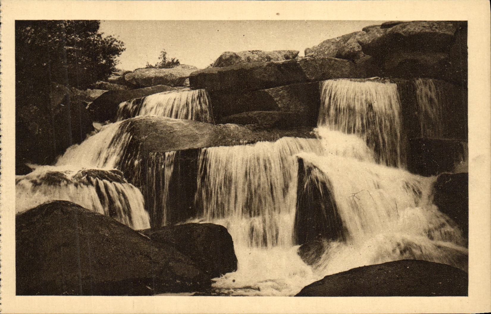 CPA Huelgoat La Cascade de Saint Herbot