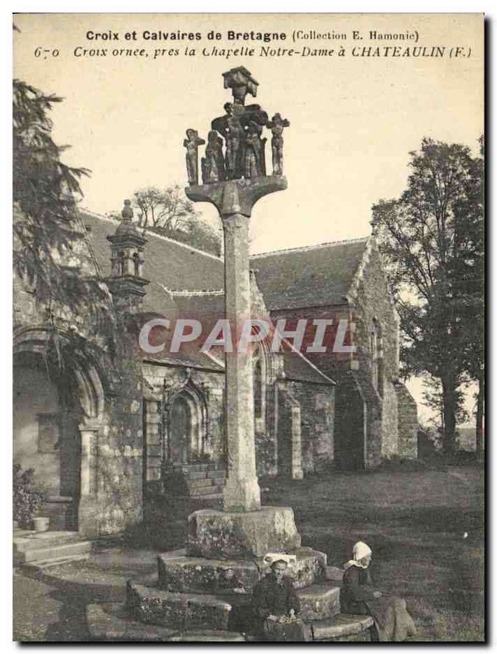 CPA Croix et Calvaires de Bretagne Corix ornee pres la Chapelle Notre Dame a Chateaulin