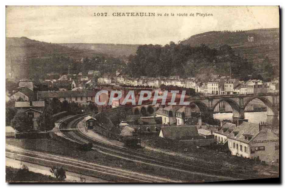 CPA Chateaulin Vu de la Route de Pleyben