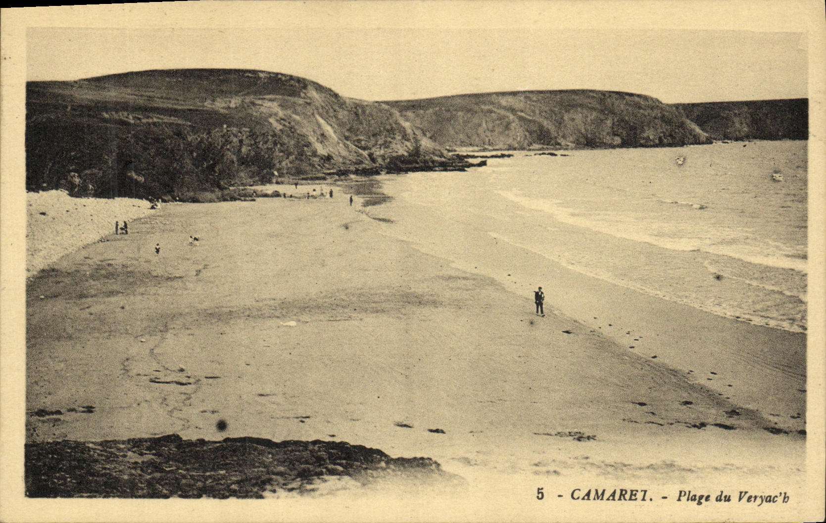 CPA Camaret Plage du Veryac h