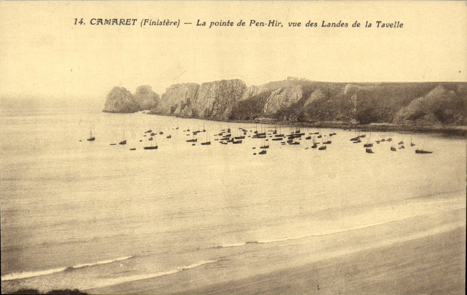 CPA Camaret La Ponte de Pen Hir Vue des Landes de la Tavelle