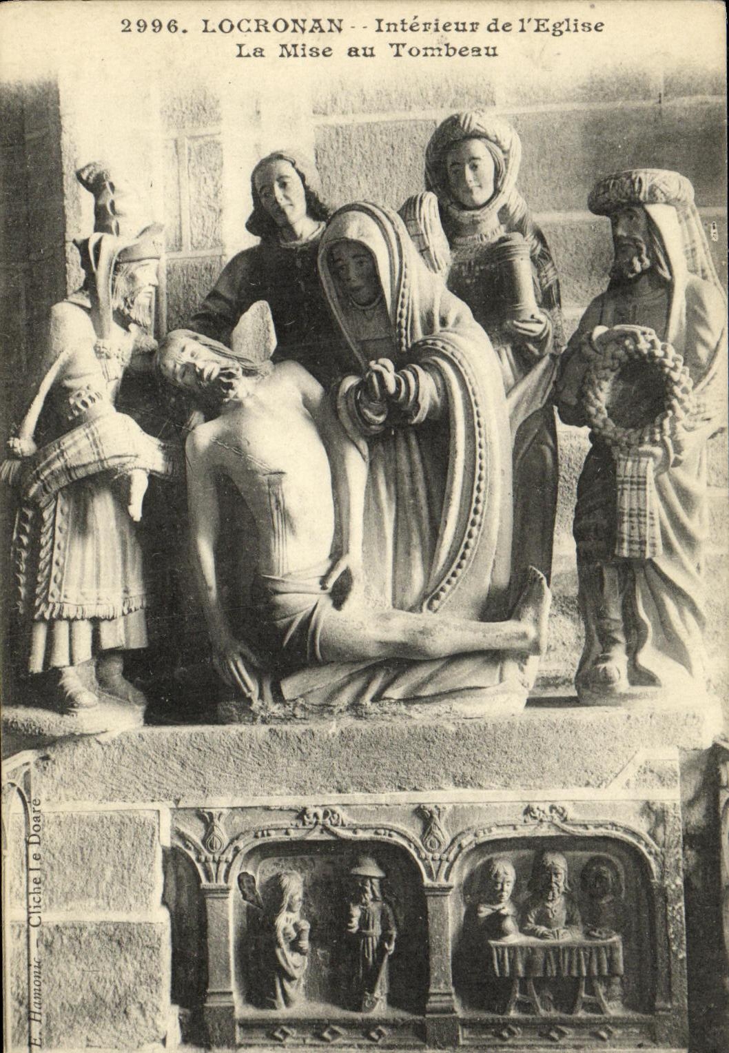 CPA Locronan Interieur de L Eglise La Mise au Tombeau