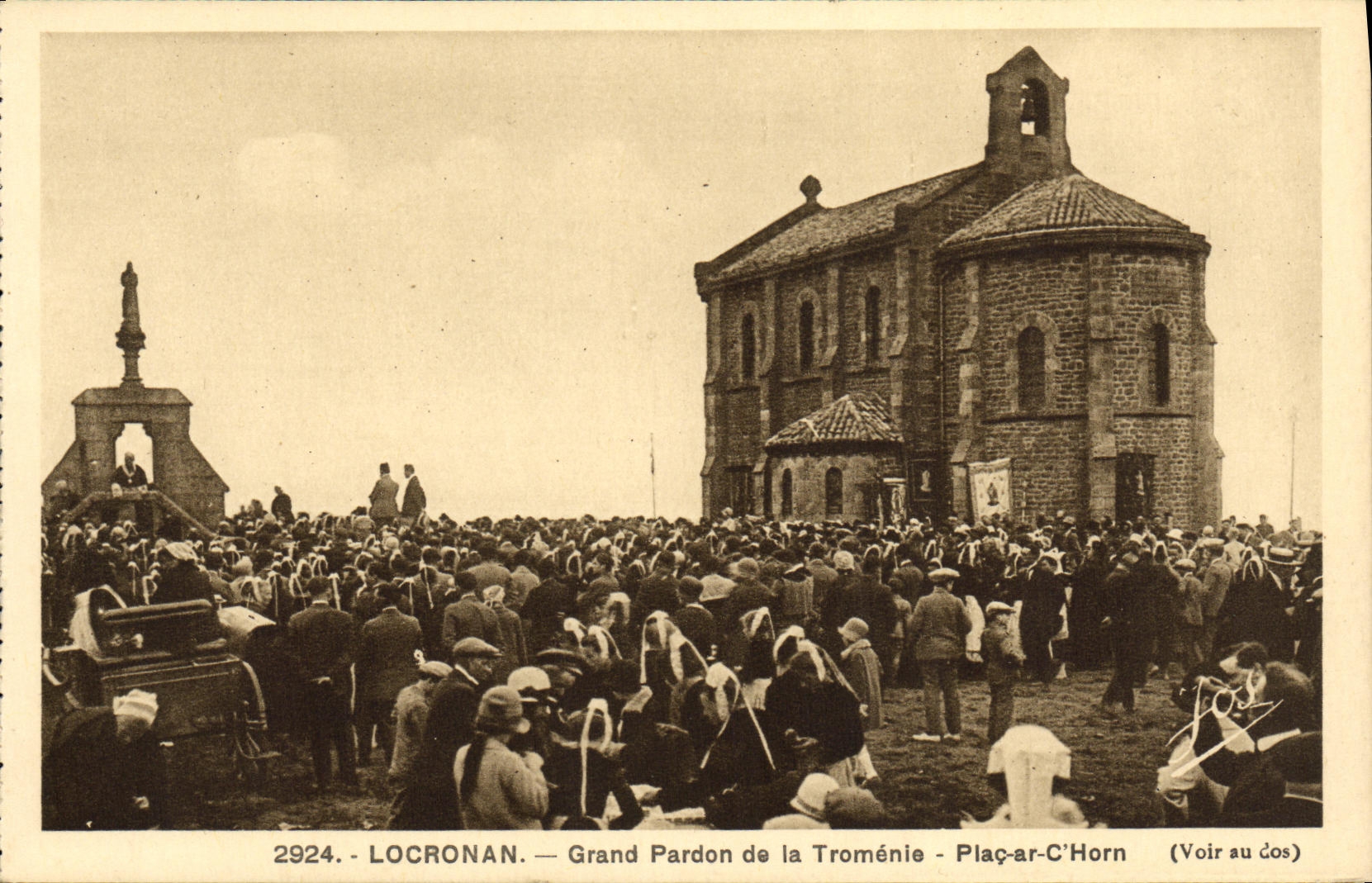 CPA Locronan Grand Pardon de la Tromenie Plac Ar C Horn Folklore Costume