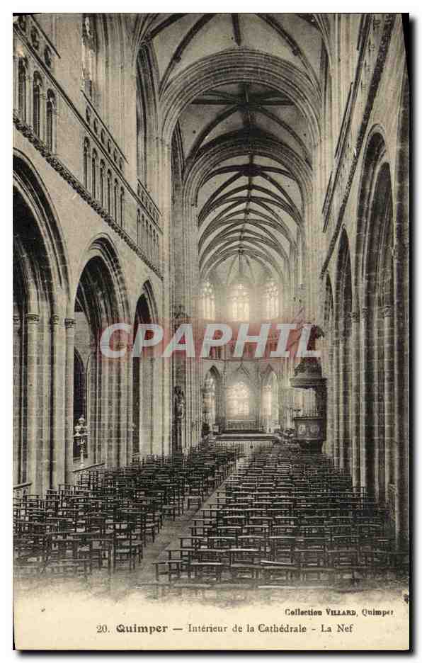 CPA Quimper Interieur de la Cathedrale La Nef