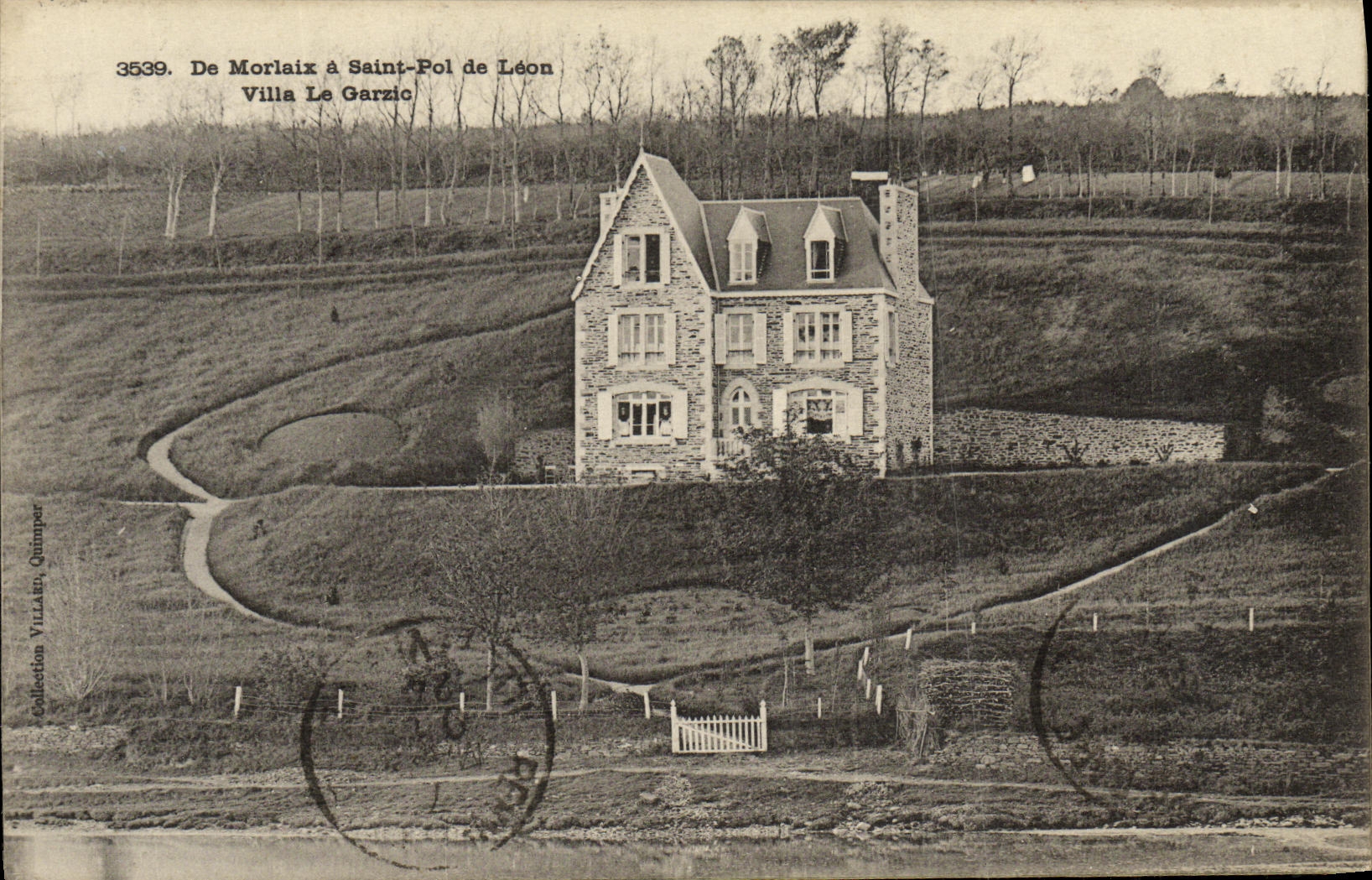 CPA De Morlaix a Saint Pol de Leon Villa Le Garzic