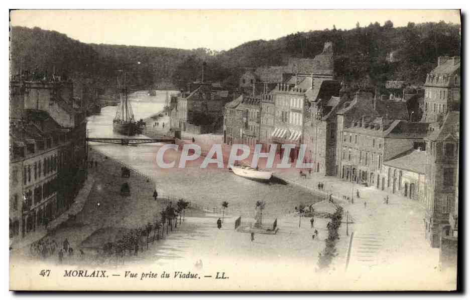 CPA Morlaix Vue Prise du Viaduc Bateau Voilier 