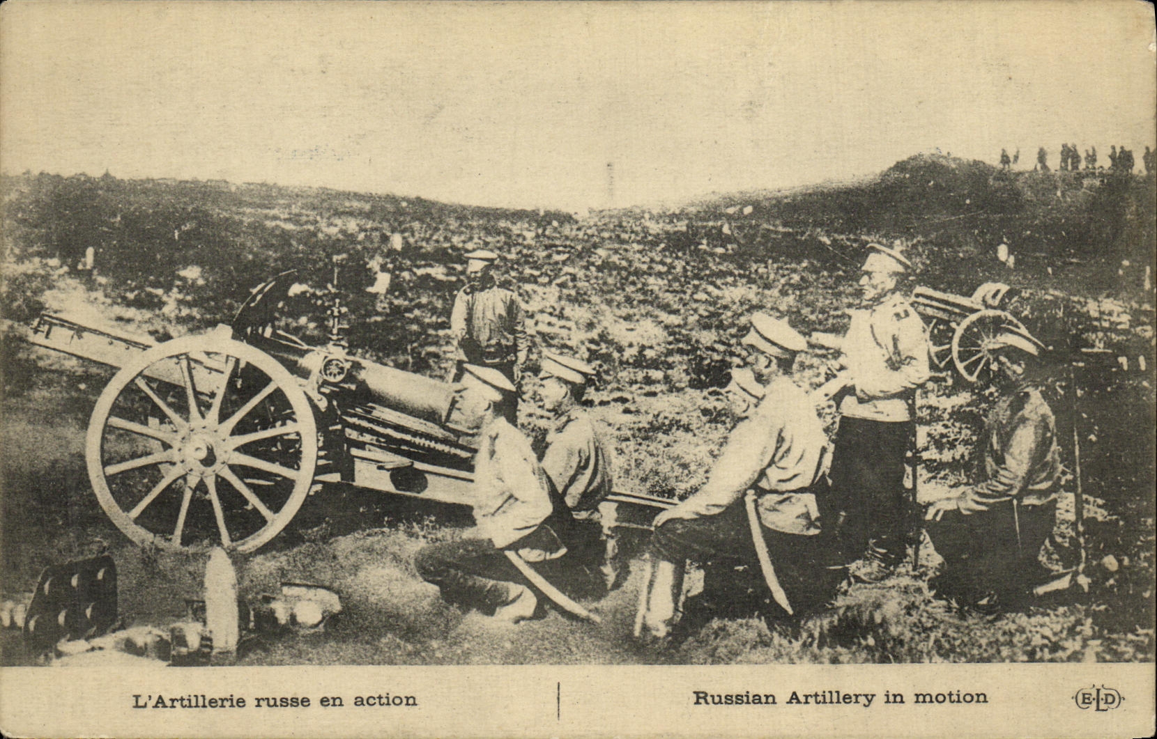 CPA Artillerie Russe en Action Russie Russia
