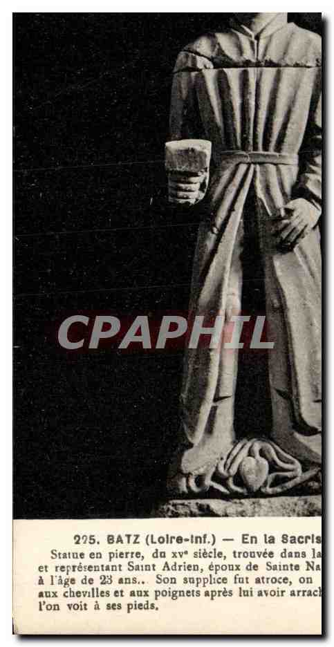 CPA Batz En la sacristie de Saint Guenole