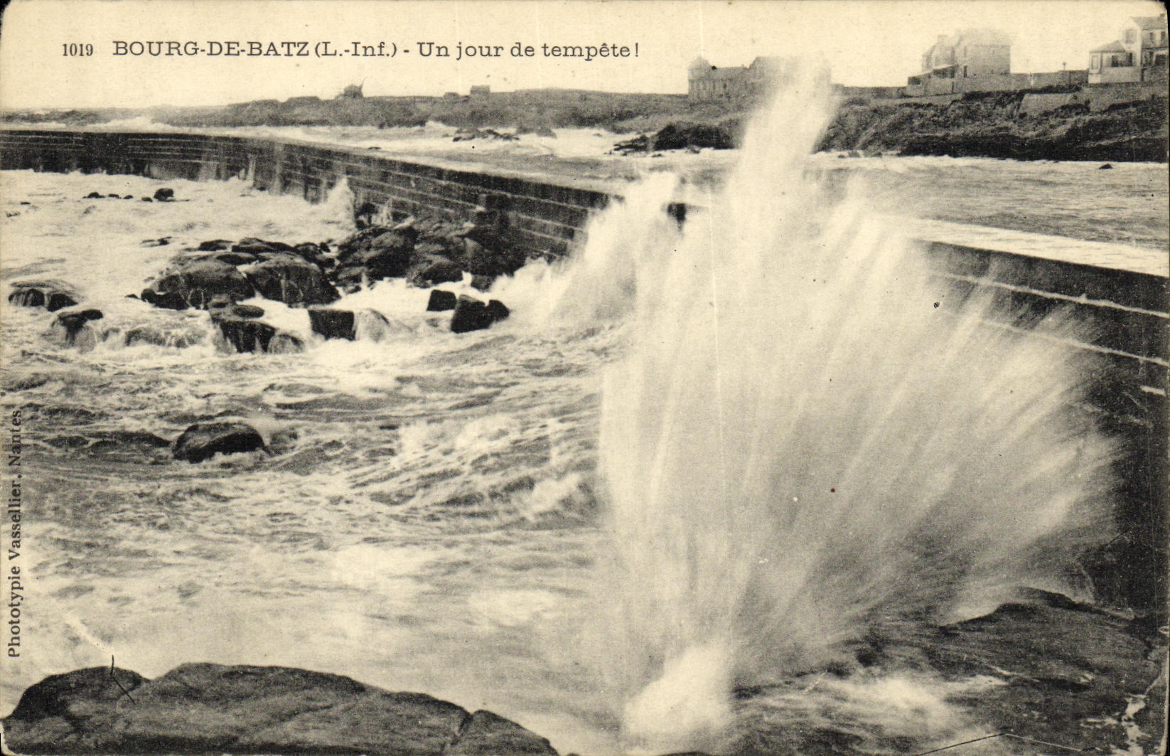 CPA Bourg De Batz Un jour de tempete