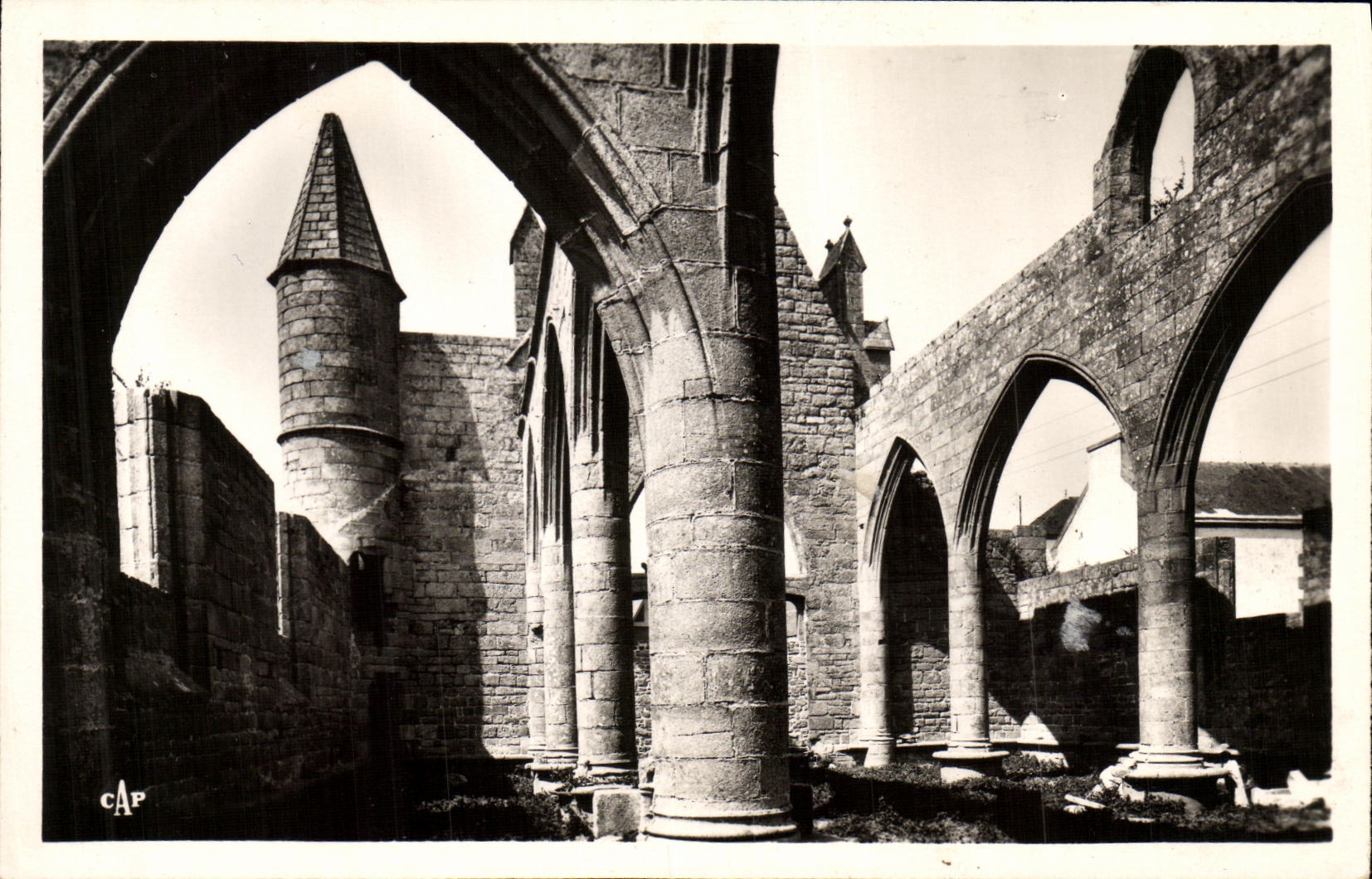 CPA Batz Sur Mer Ruines de la chapelle Nd du Murier