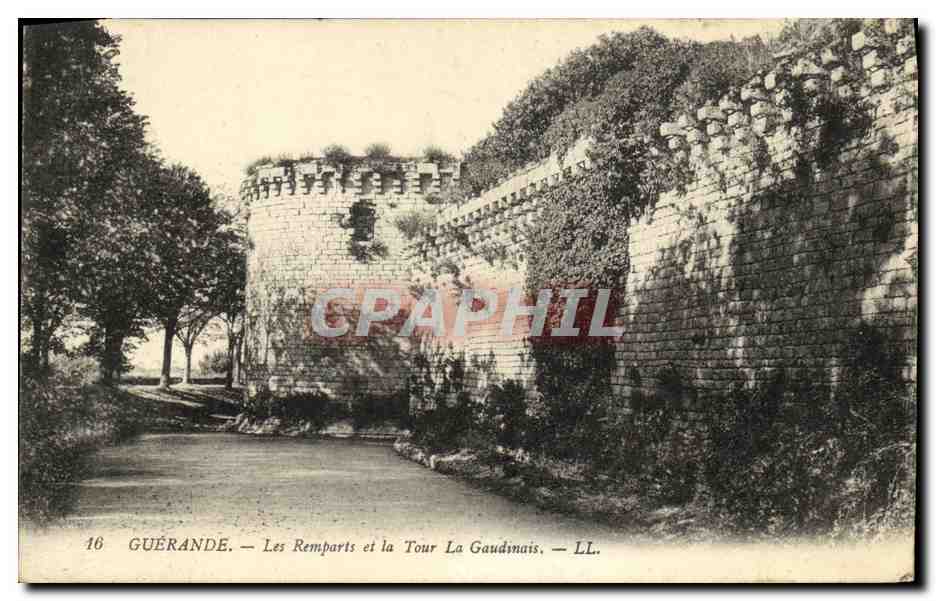 CPA Guerande Les Remparts et la Tour La Gaudinais
