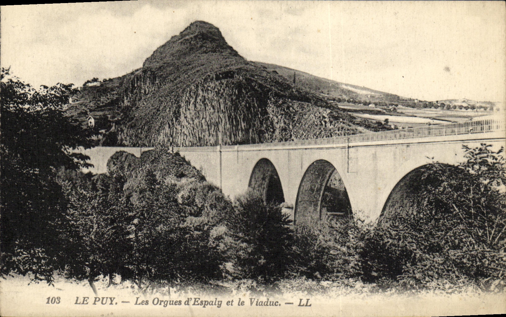 CPA Le Puy Les Orgues d Espaly et le viaduc 