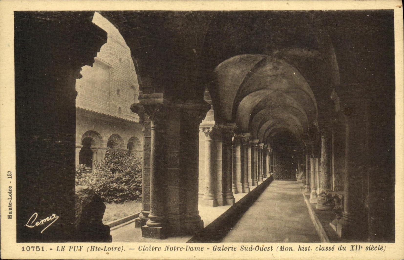 CPA Le Puy Cloitre Notre Dame Galerie Sud ouest