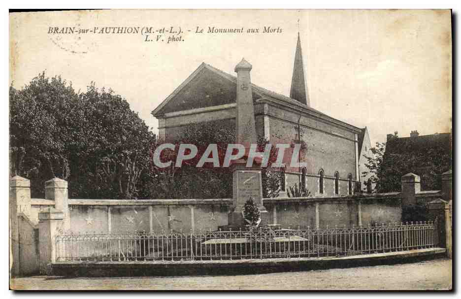 CPA Brain Sur I Authion Monument aux morts 