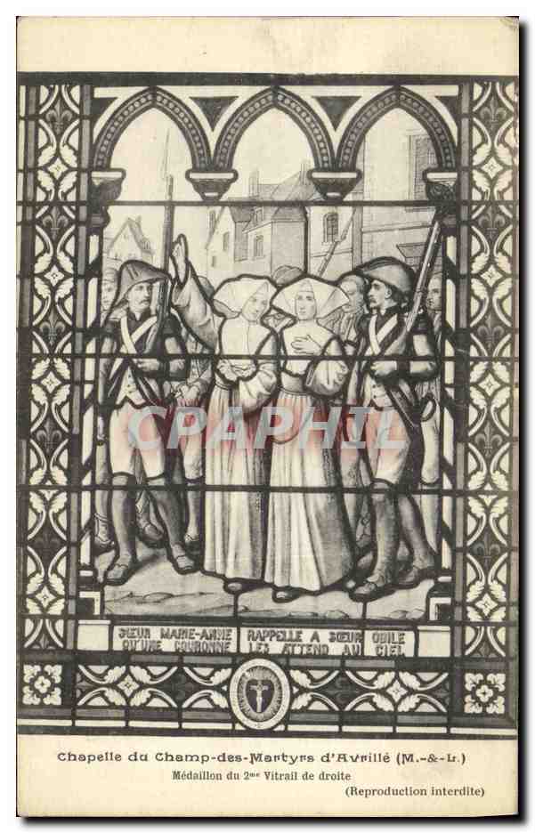 CPA Chapelle du Champ des Martyrs d Avrille Medaillon du 2eme vitrail de droite