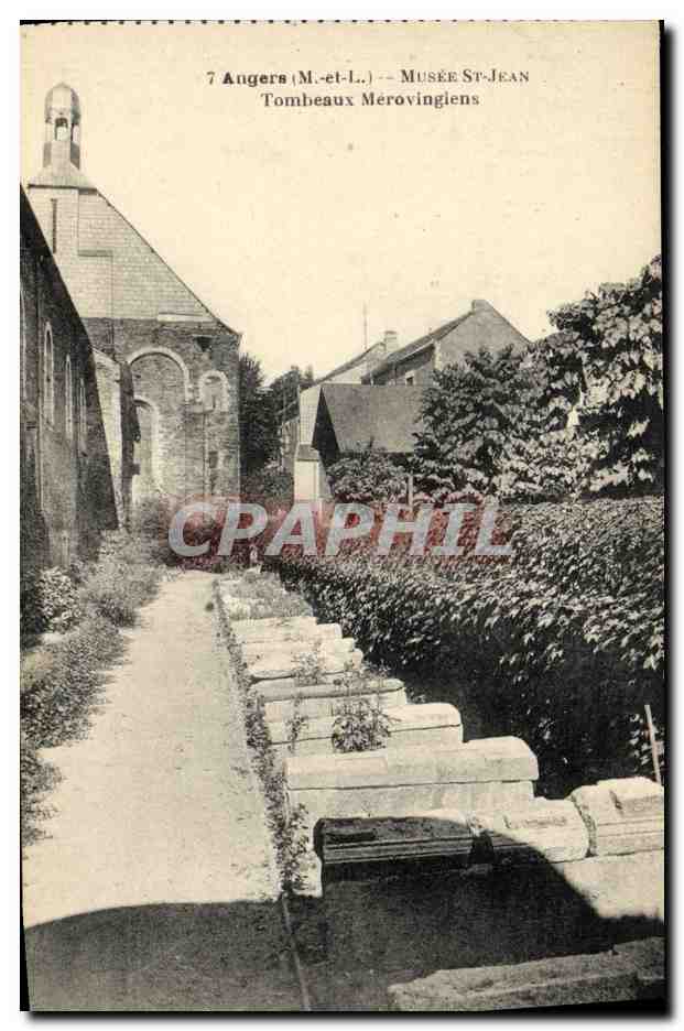 CPA Angers Musee St Jean Tombeaux Merovingiens