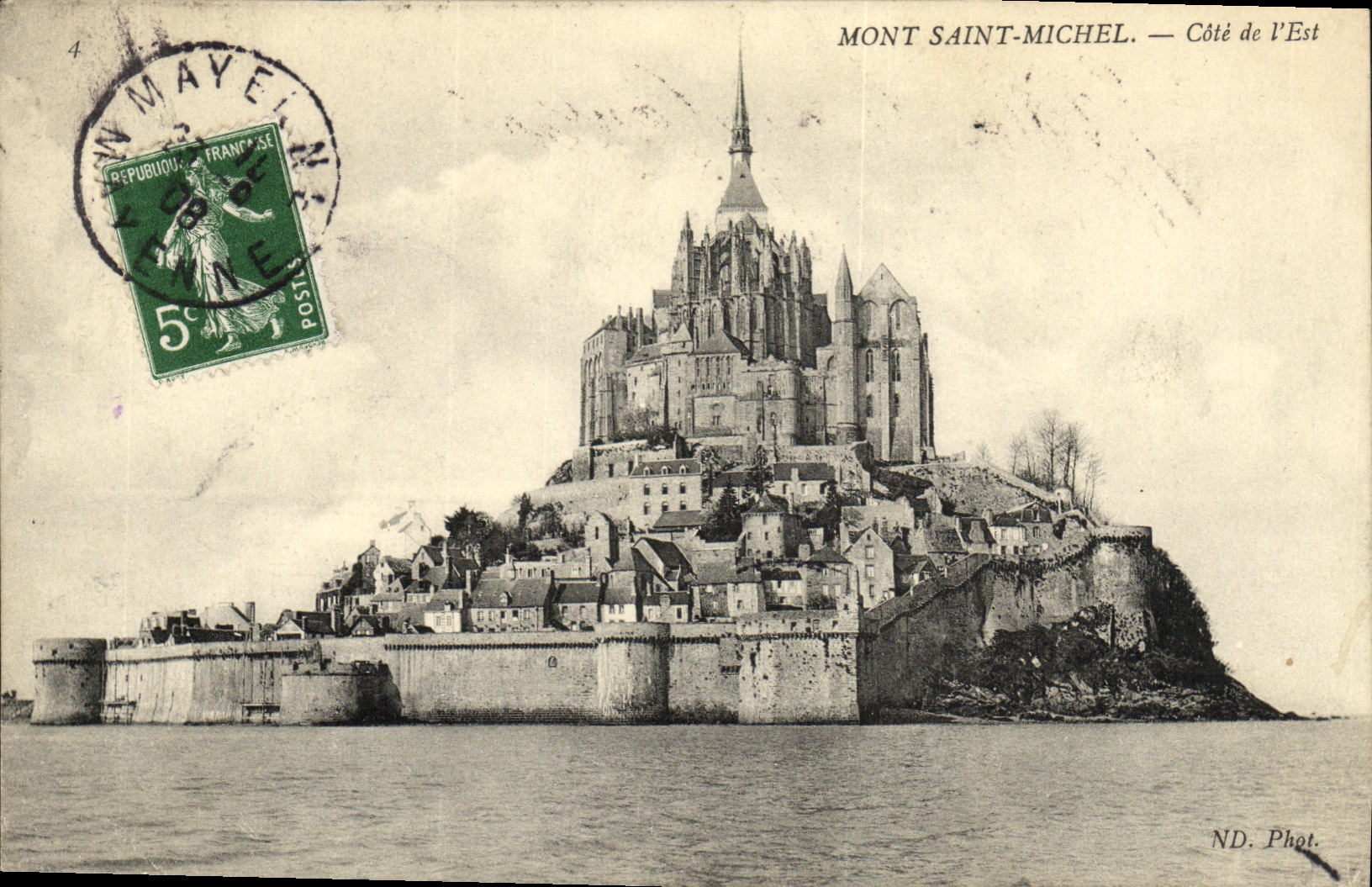 Mont Saint-Michel — Côté de l'Est — ND. Phot.