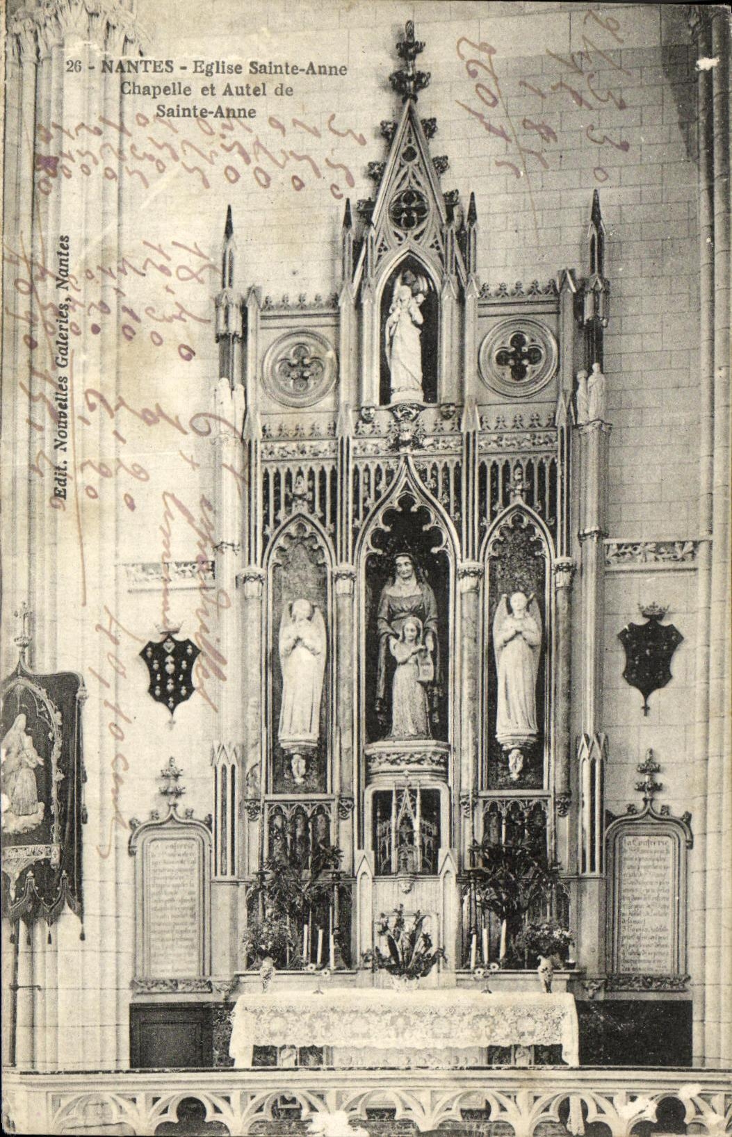 CPA Nantes Eglise Sainte Anne Chapelle et Autel de Sainte Anne 
