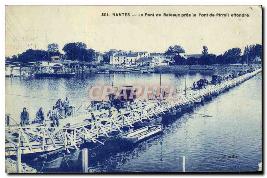 CPA Nantes Le Pont de Bateaux pres le Pont de Pirmil effondre