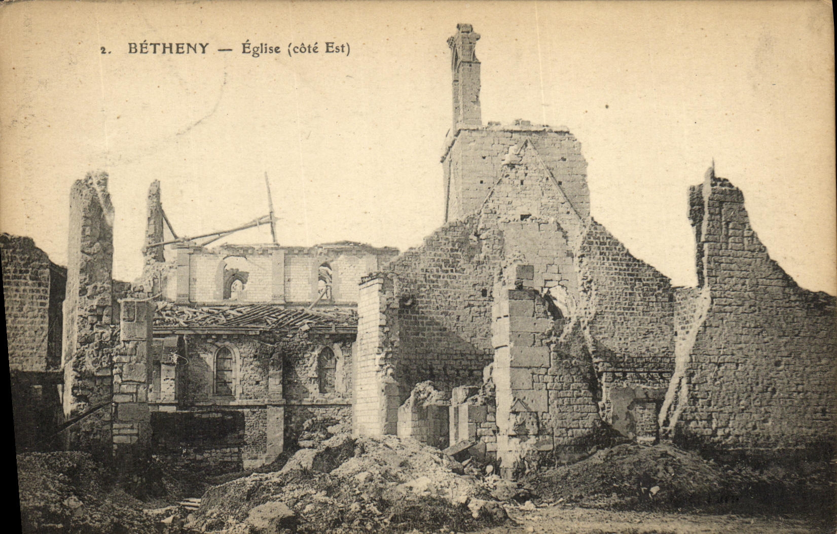 Bétheny — Église (côté Est) — Ruines après 1918
