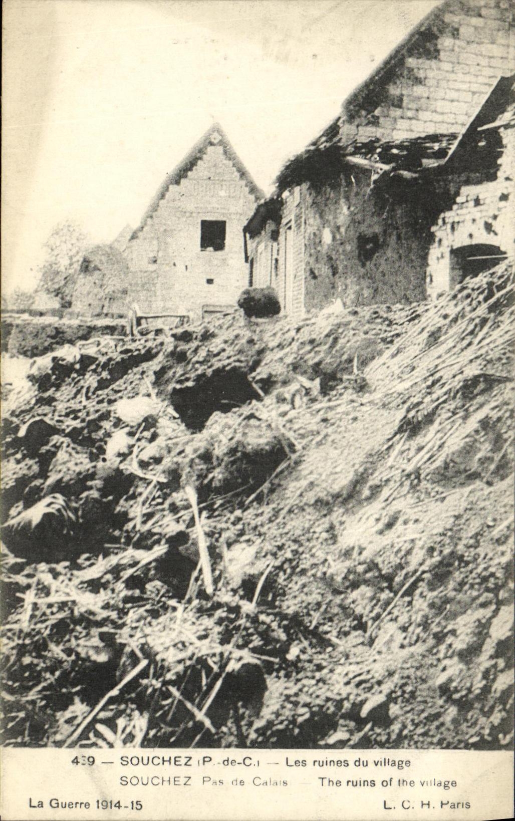Souchez (Pas-de-Calais) — Les ruines du village — L.C.H. Paris, n°439