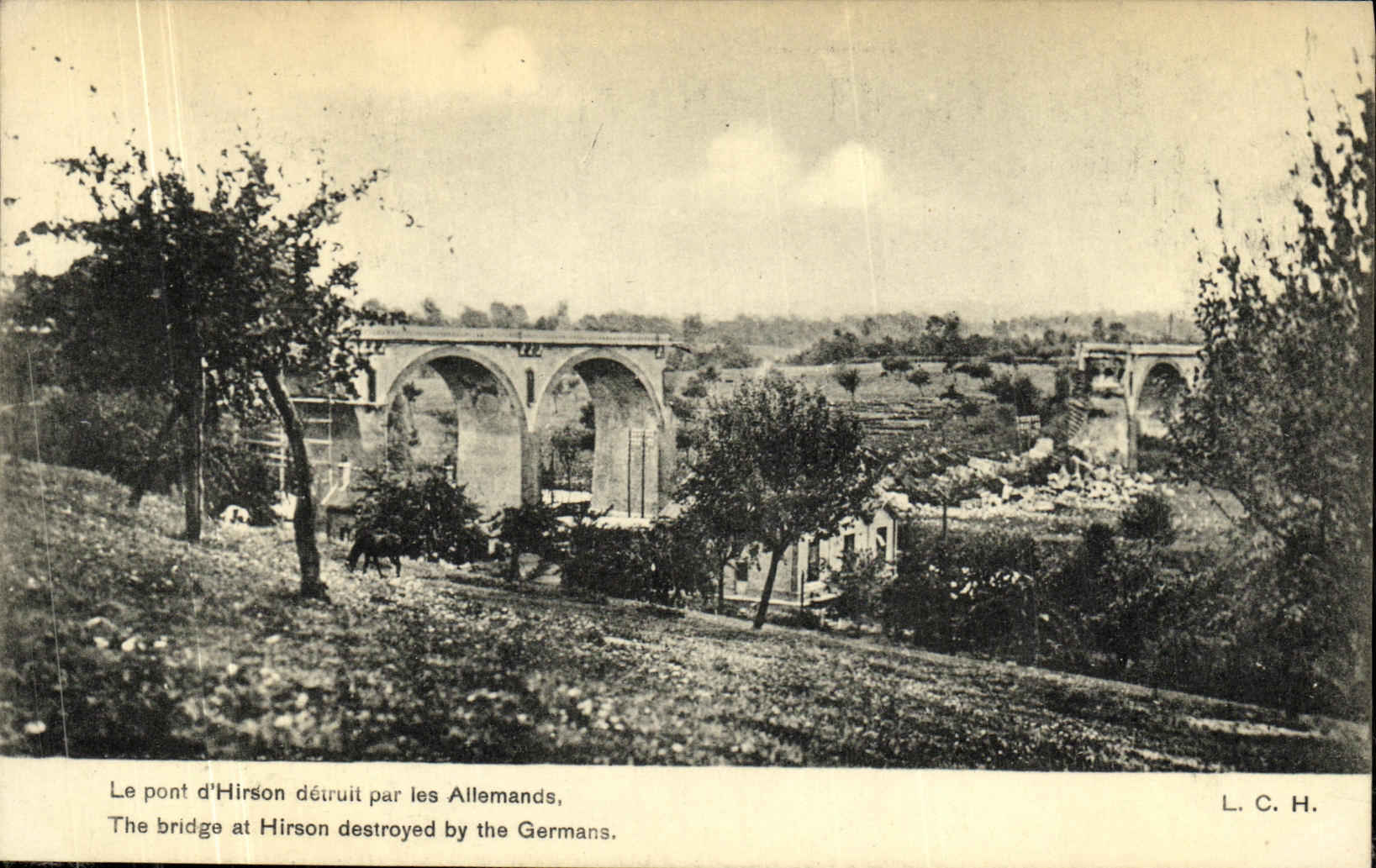 Pont d'Hirson détruit — L.C.H. — n° 222