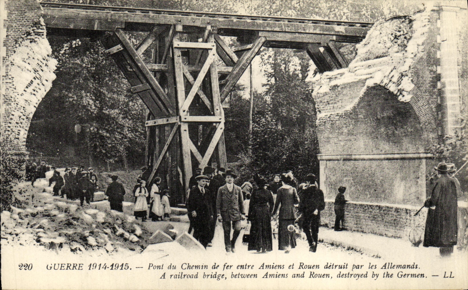 Eisenbahnbrücke zwischen Amiens und Rouen — von den Deutschen zerstört — LL, Nr. 220