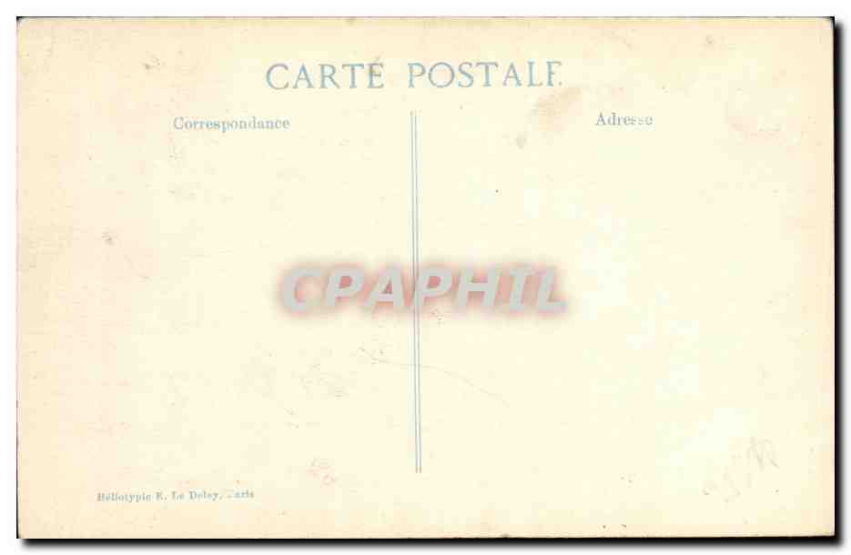 CPA Militaria Reims apres le Bombardement L Archeveche Vue Prise du Haut — Rückseite