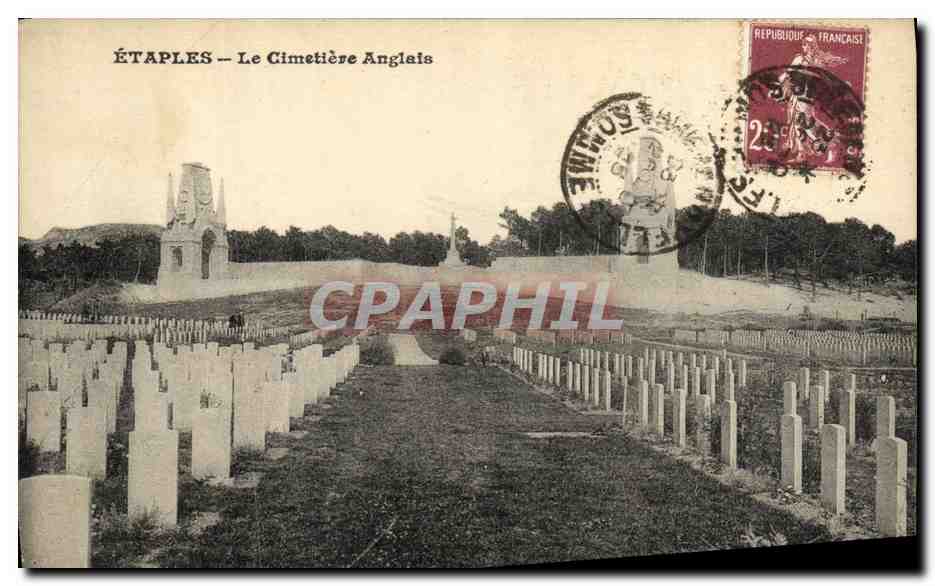 CPA Militaria Etaples Le Cimetiere Anglais