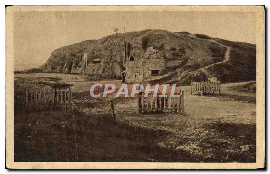 Fort de Douaumont — Ruinen des Forts — Verleger nicht sichtbar