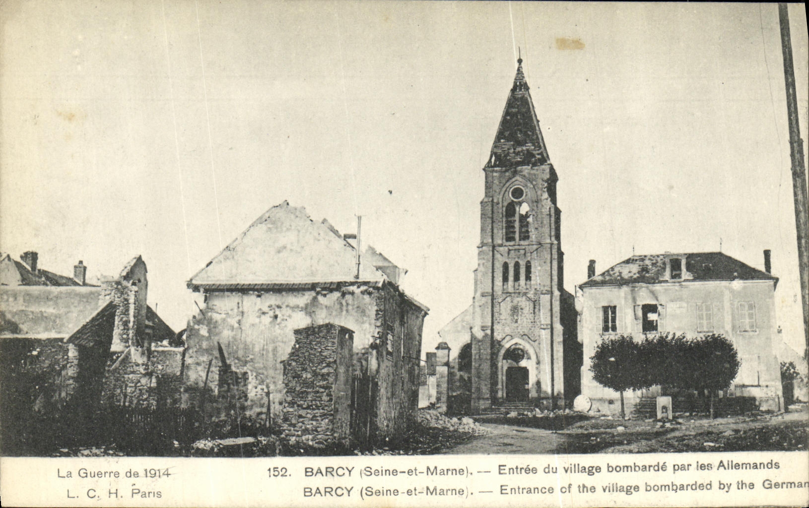 CPA Militaria Barcy Entree du Village Bombarde Par les allemands