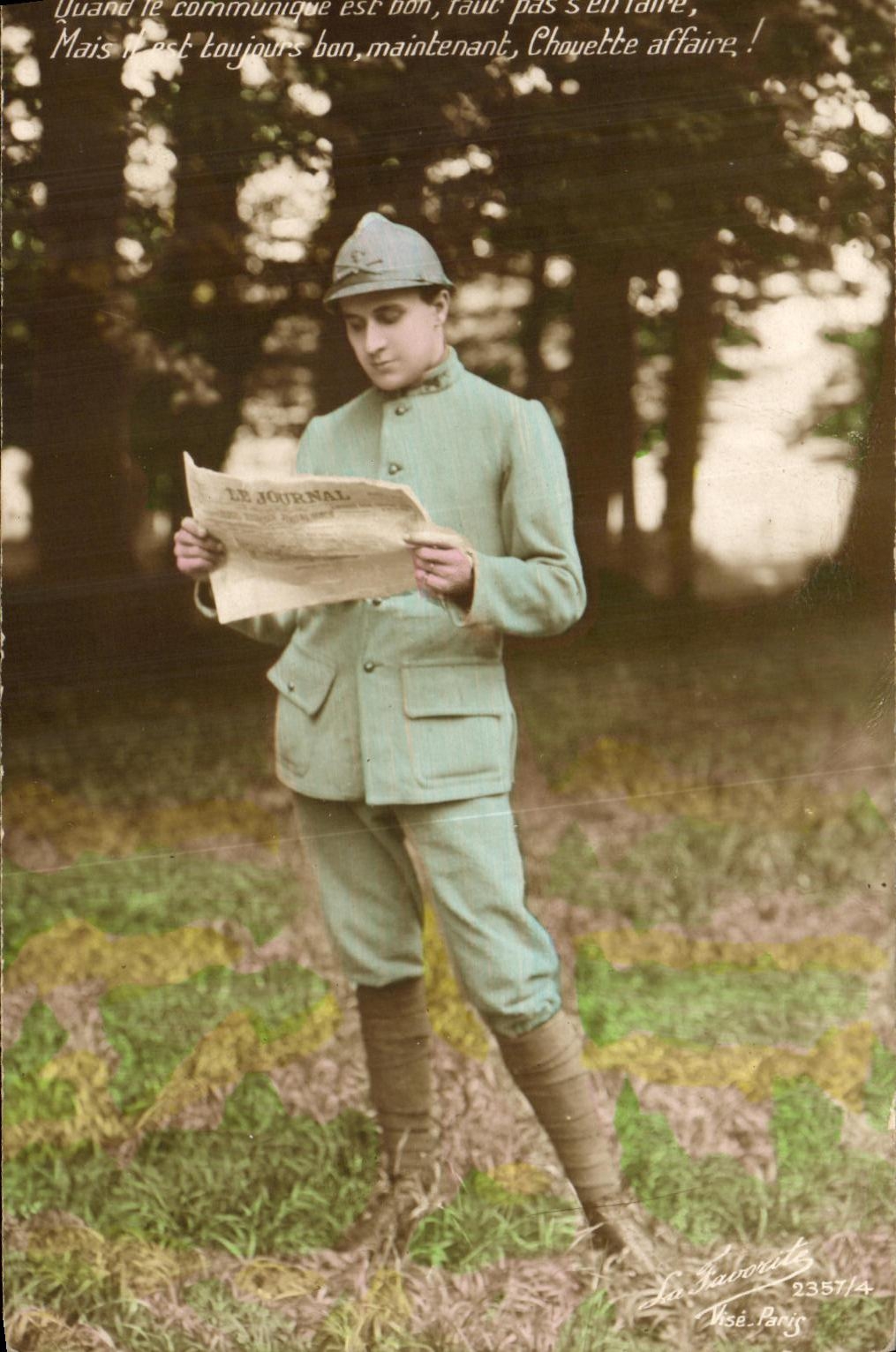 CPA Militaria Soldat Le journal