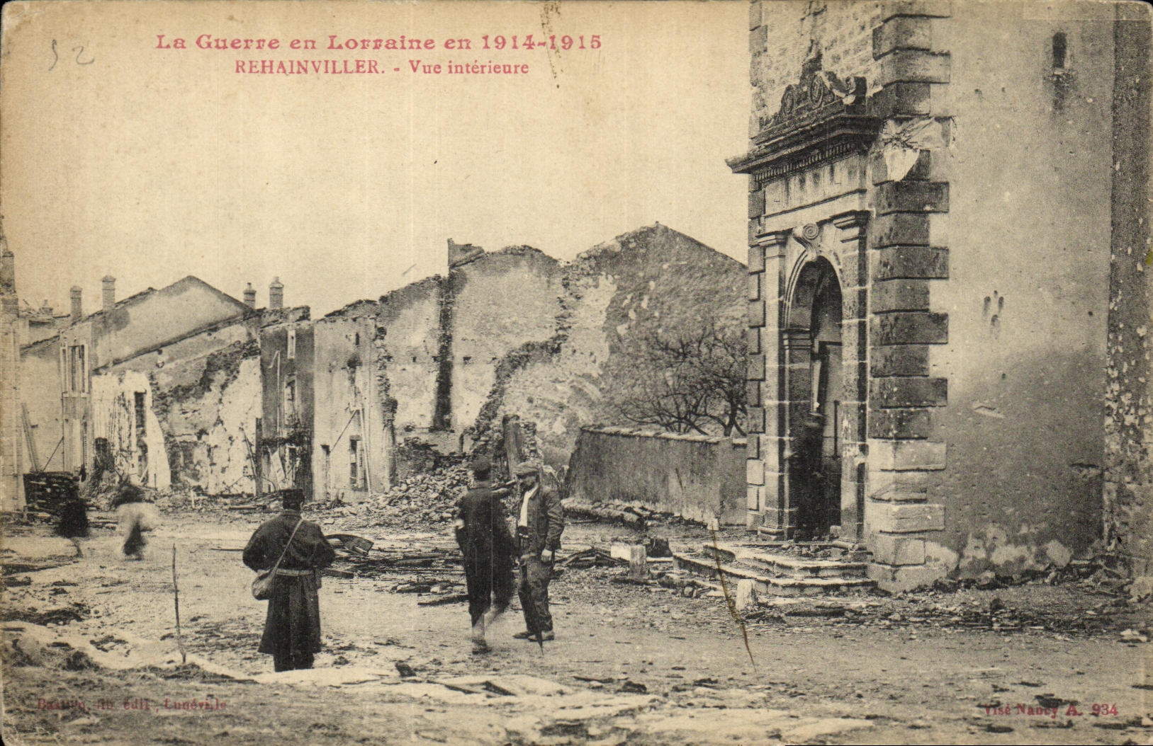 CPA Militaria La Guerre en Lorraine Rehainville Vue Interieure