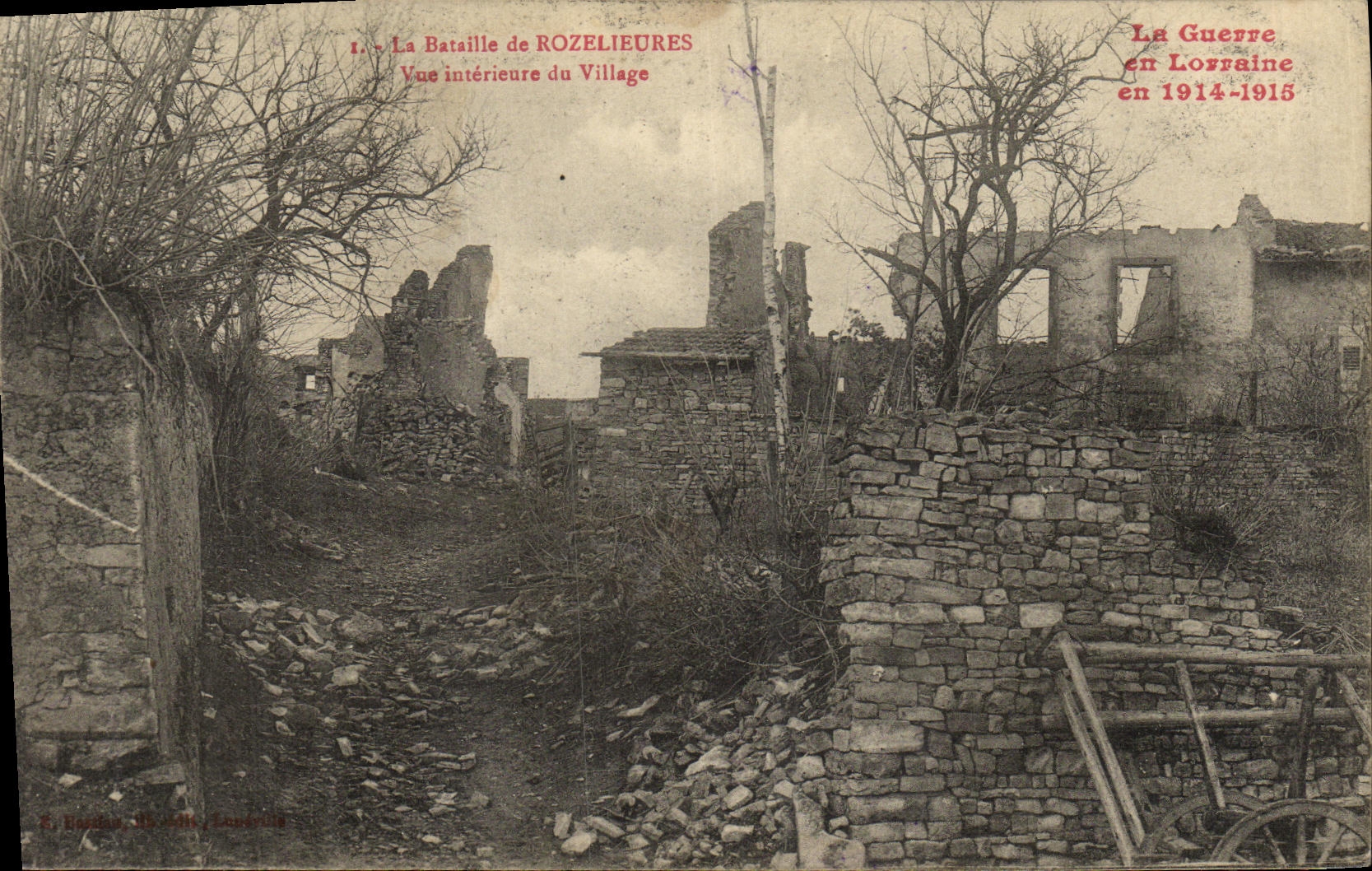 CPA Militaria La Bataille de Rozelieures Vue Interieure du Village