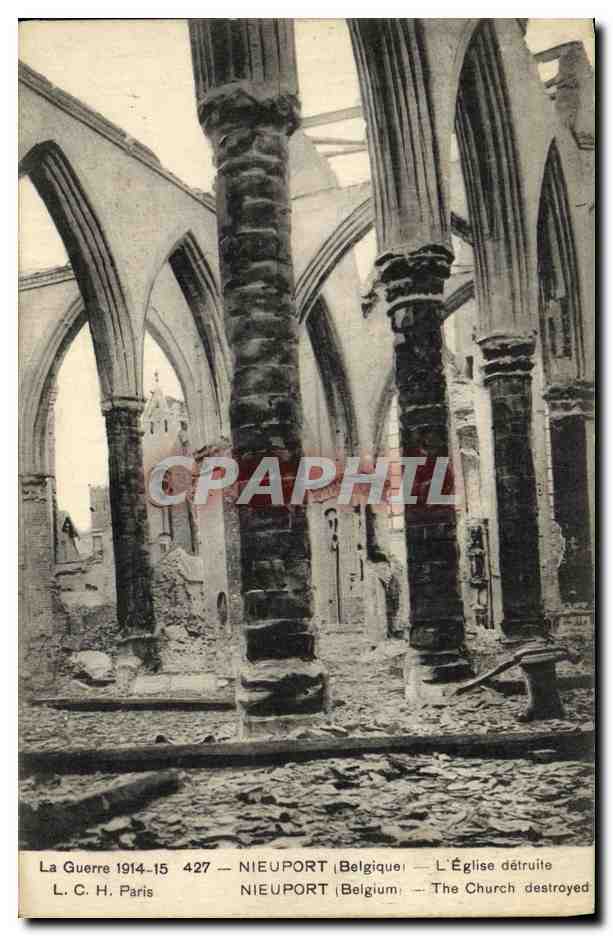 CPA Militaria La Guerre Nieuport Belgique L eglise detruite