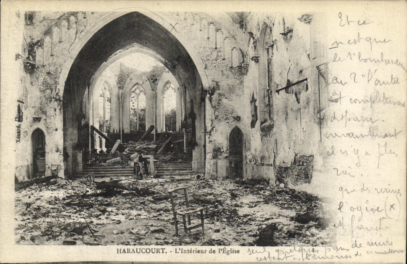Haraucourt - L'Intérieur de l'Église — détruit par les bombardements — éditeur Xanard, n° de série non visible
